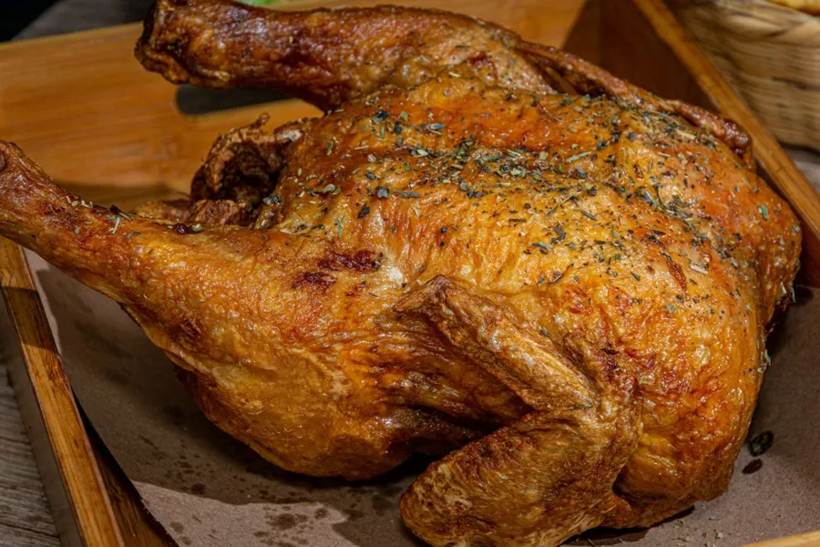 Frango inteiro